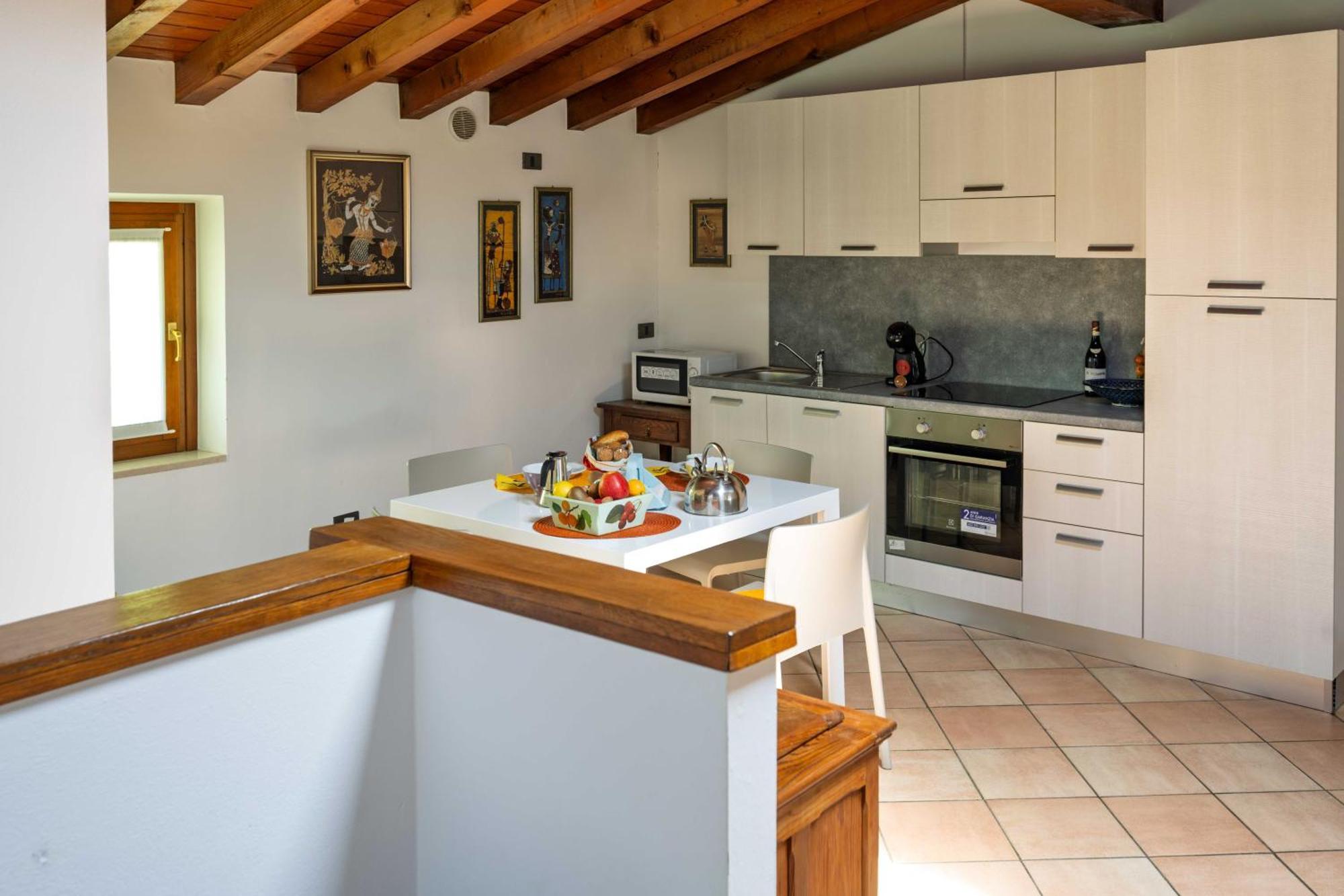 סויאנו דל לאגו San Carlo Appartamenti Vacanze מראה חיצוני תמונה